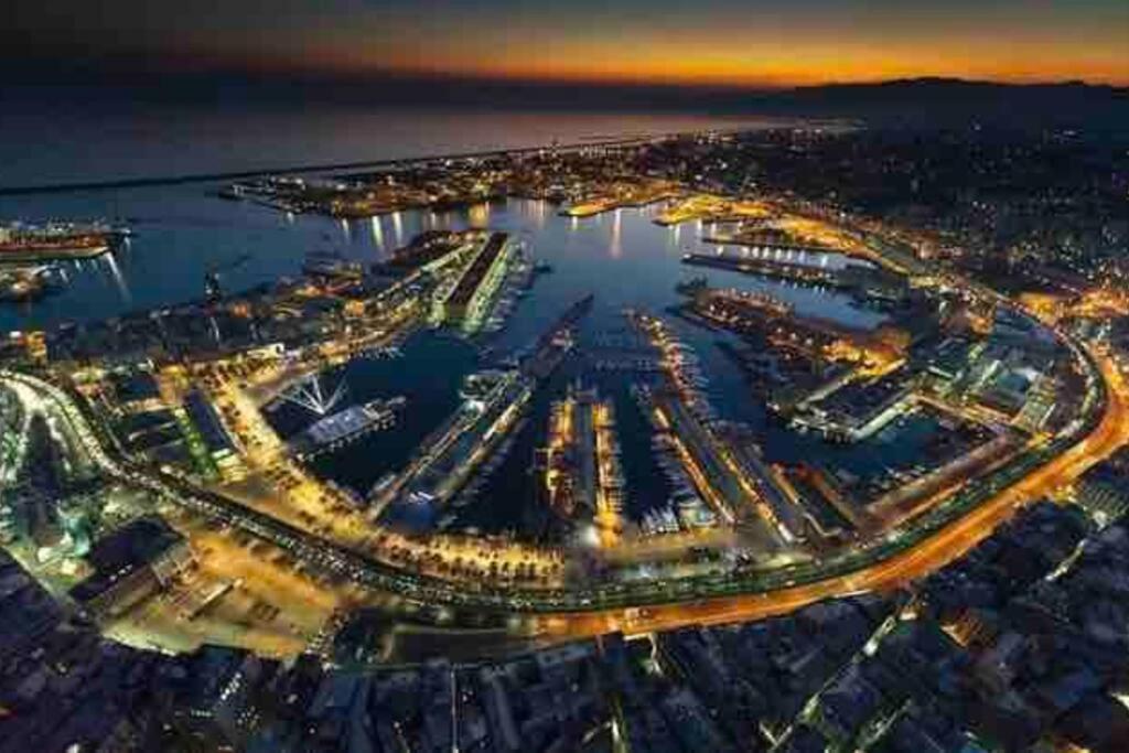 Casa Azzurra, Nel Cuore Di Genova ภายนอก รูปภาพ